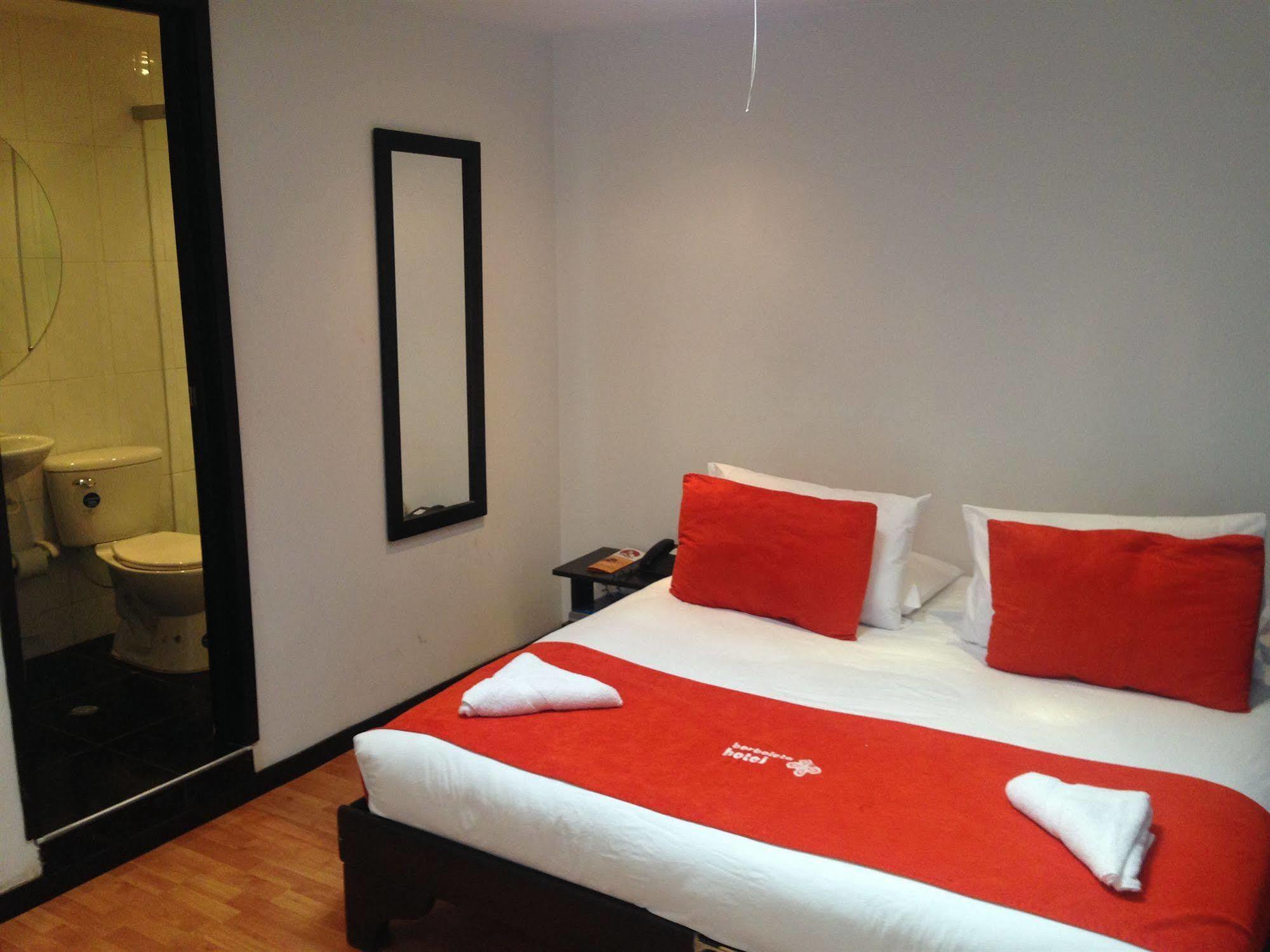 Borboleta Hotel Bogotá Eksteriør billede